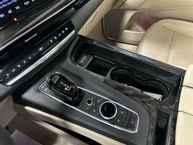 Certified 2023 Cadillac Escalade Premium Luxury image 14