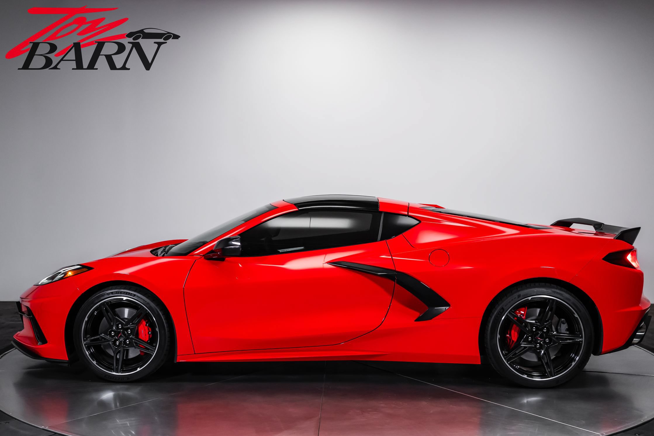 Used 2020 Chevrolet Corvette Stingray Preferred Cpe w/ 2LT Preferred Equipment Group RWD image 10