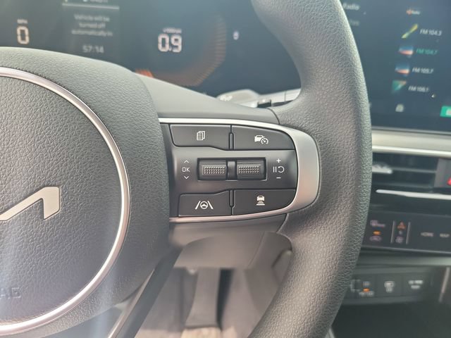 New 2026 Kia K5 LXS FWD image 16