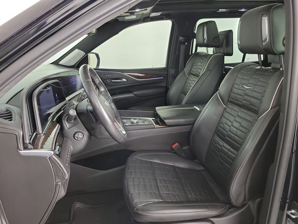 Used 2021 Cadillac Escalade Sport Platinum image 17