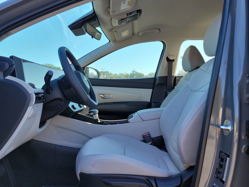 New 2026 Hyundai Tucson SE image 22
