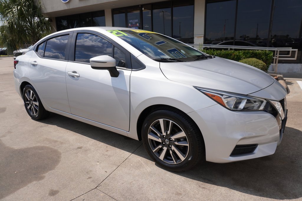Used 2021 Nissan Versa SV