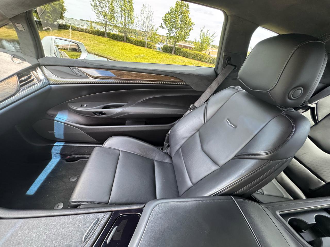 Used 2014 Cadillac ELR w/ Luxury Package FWD image 27