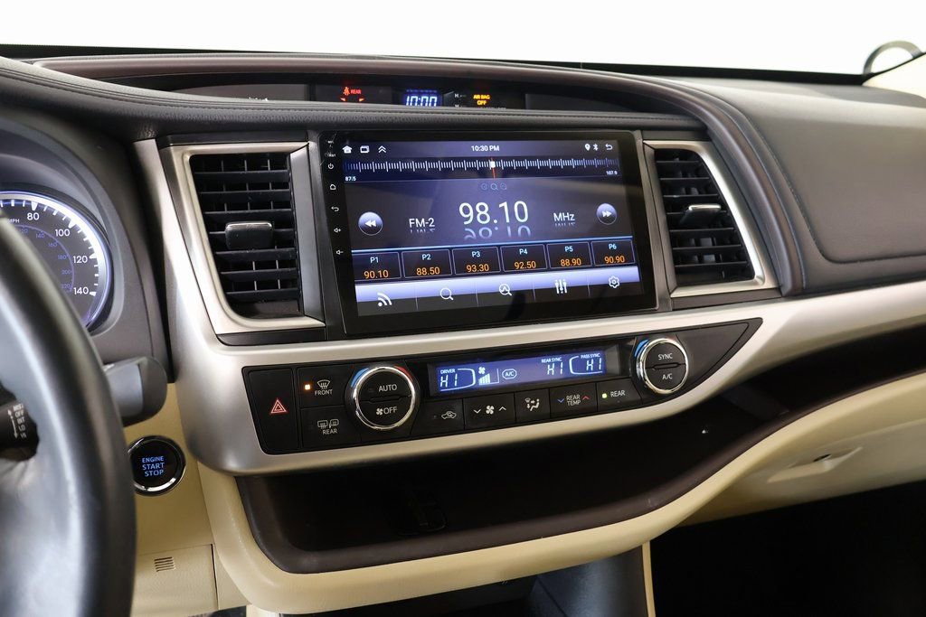 Used 2019 Toyota Highlander XLE image 5