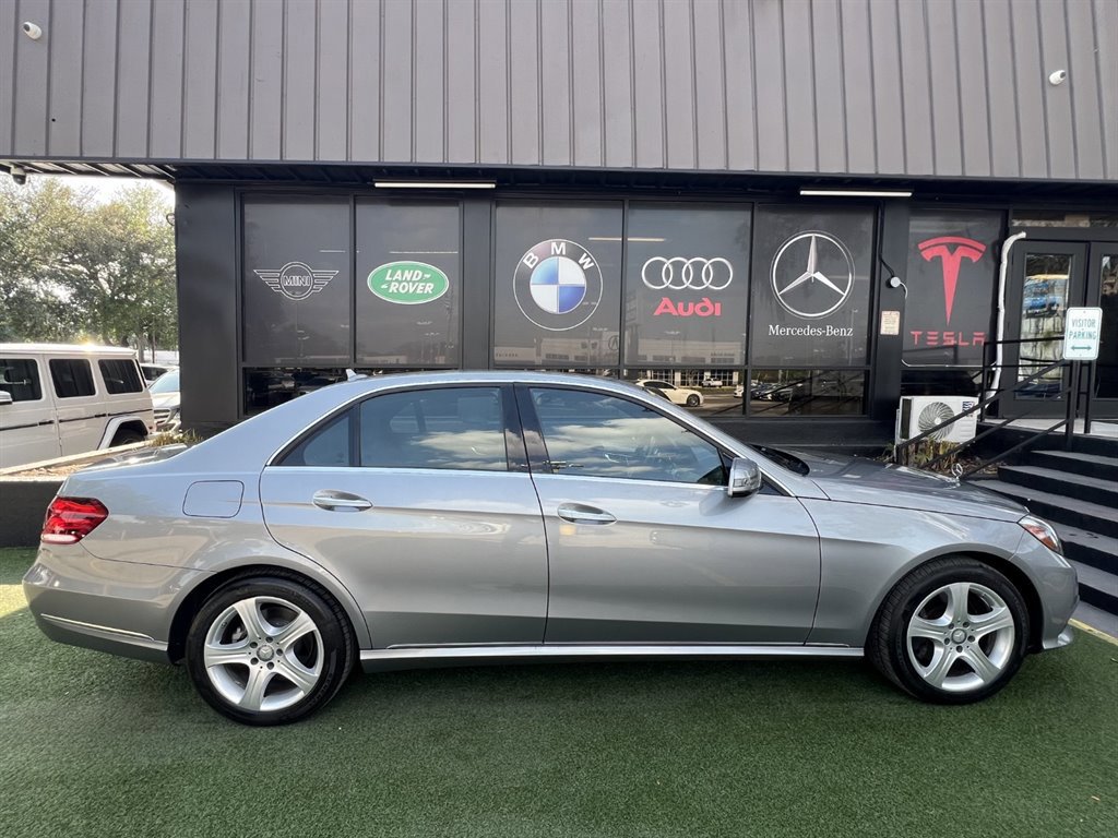 Used 2014 Mercedes-Benz E 350 4MATIC Sedan w/ Premium 1 Package image 8
