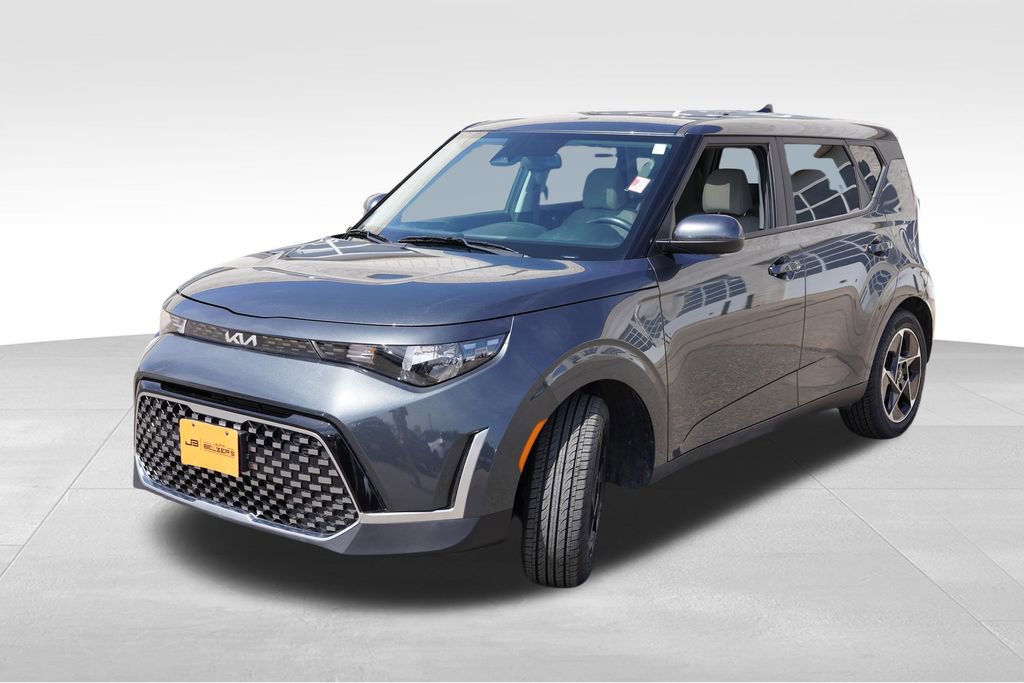 Certified 2023 Kia Soul EX FWD image 11