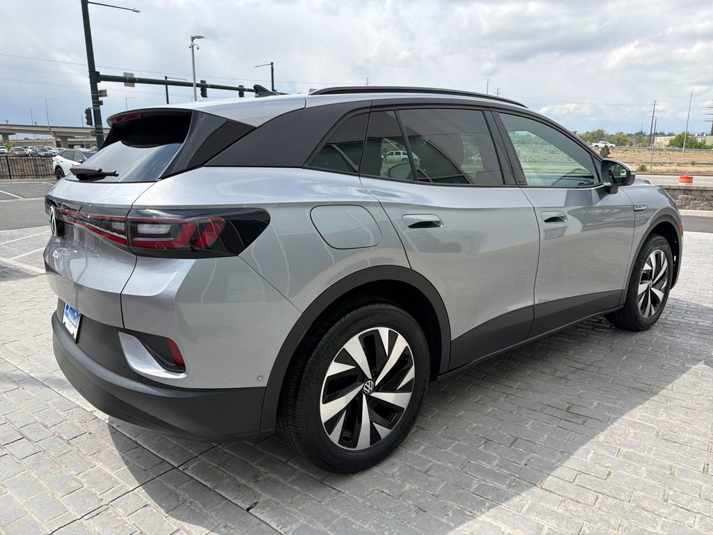 Used 2023 Volkswagen ID.4 Pro AWD/4WD image 7