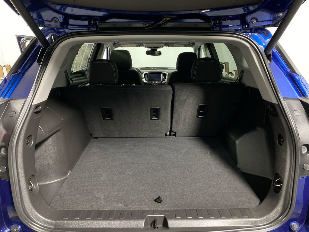 Certified 2023 GMC Terrain SLE w/ Driver Convenience Package image 23