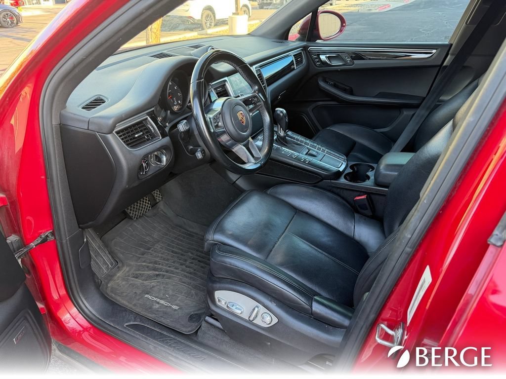 Used 2017 Porsche Macan AWD/4WD image 12