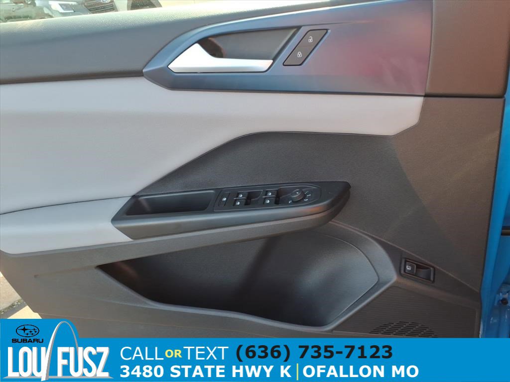 Used 2023 Volkswagen Taos SE image 22