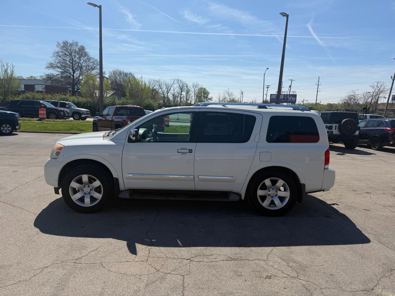 Used 2013 Nissan Armada SL image 6