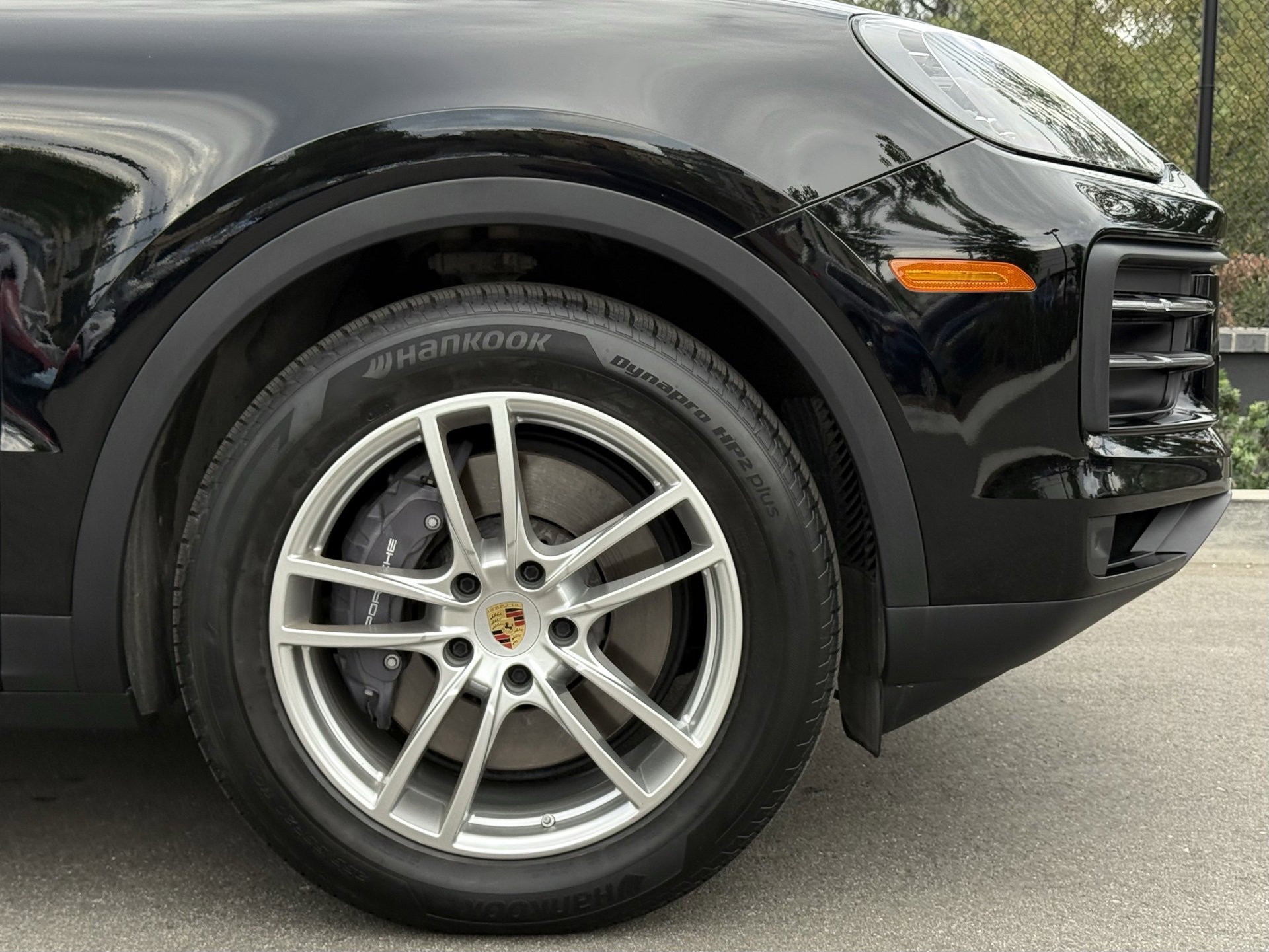 Certified 2024 Porsche Cayenne image 12