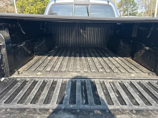 Used 2023 Toyota Tacoma SR AWD/4WD image 28