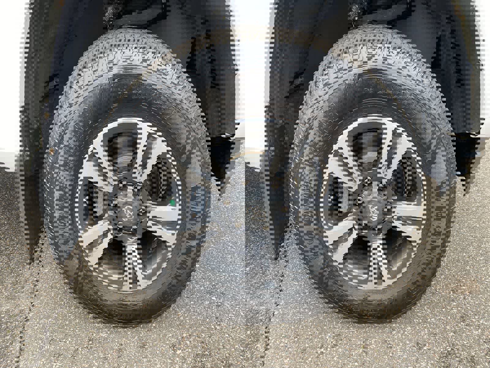 Used 2019 Toyota Tacoma TRD Sport image 14