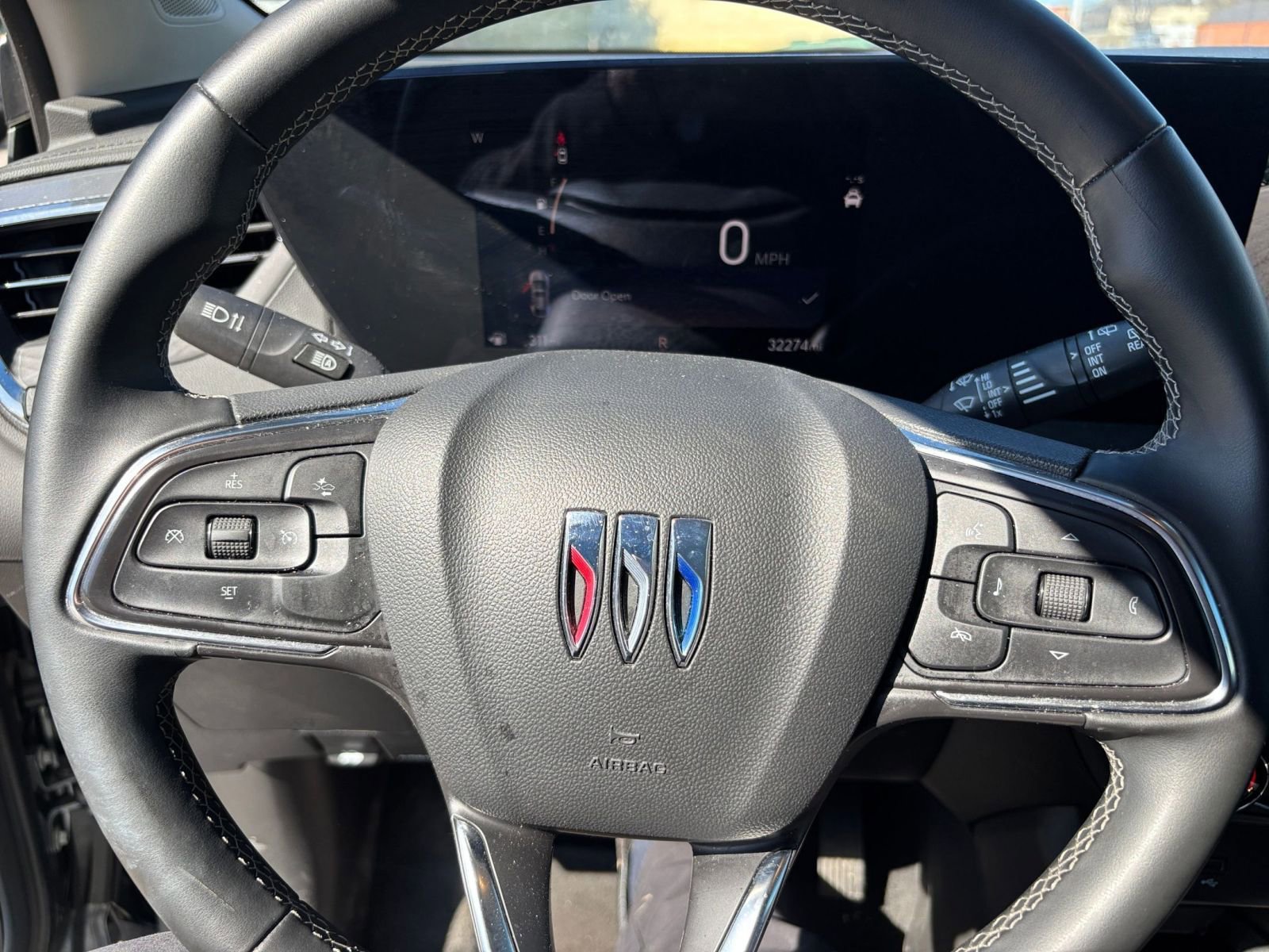 Used 2025 Buick Encore GX Preferred image 27