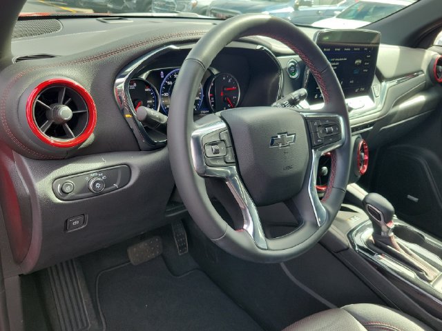 Certified 2024 Chevrolet Blazer RS FWD image 8