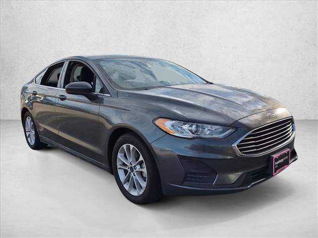Used 2020 Ford Fusion SE FWD image 3