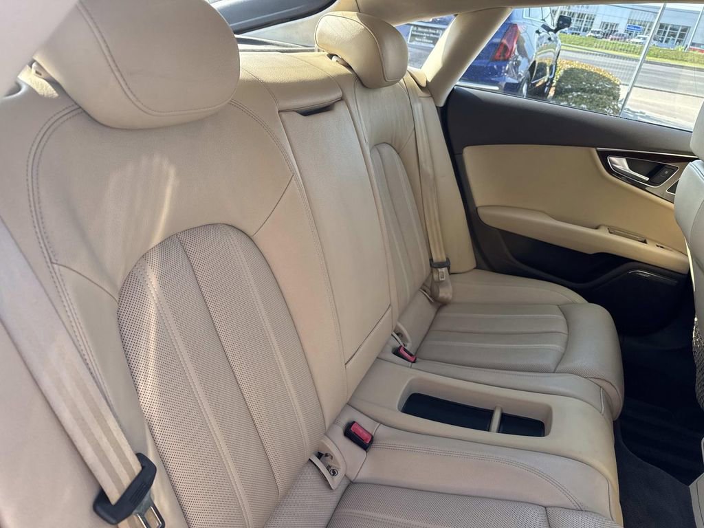 Used 2012 Audi A7 3.0T Prestige image 9