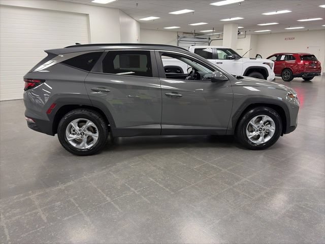 Used 2024 Hyundai Tucson SEL FWD image 8