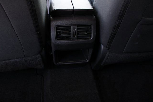 Used 2023 Nissan Rogue S image 30