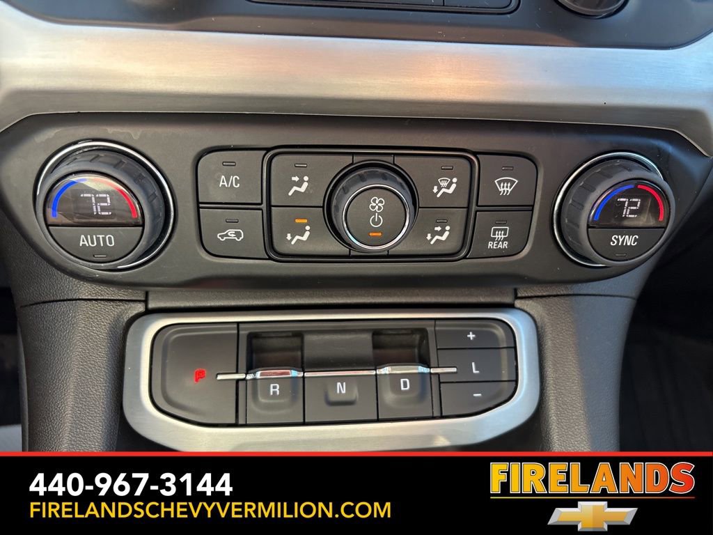 Certified 2023 GMC Acadia SLE w/ Driver Convenience Package image 4