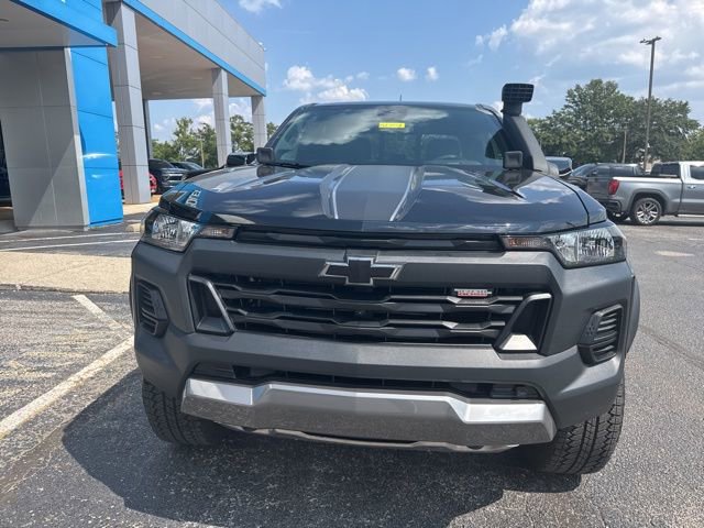 New 2025 Chevrolet Colorado Trail Boss w/ Midnight Edition image 3