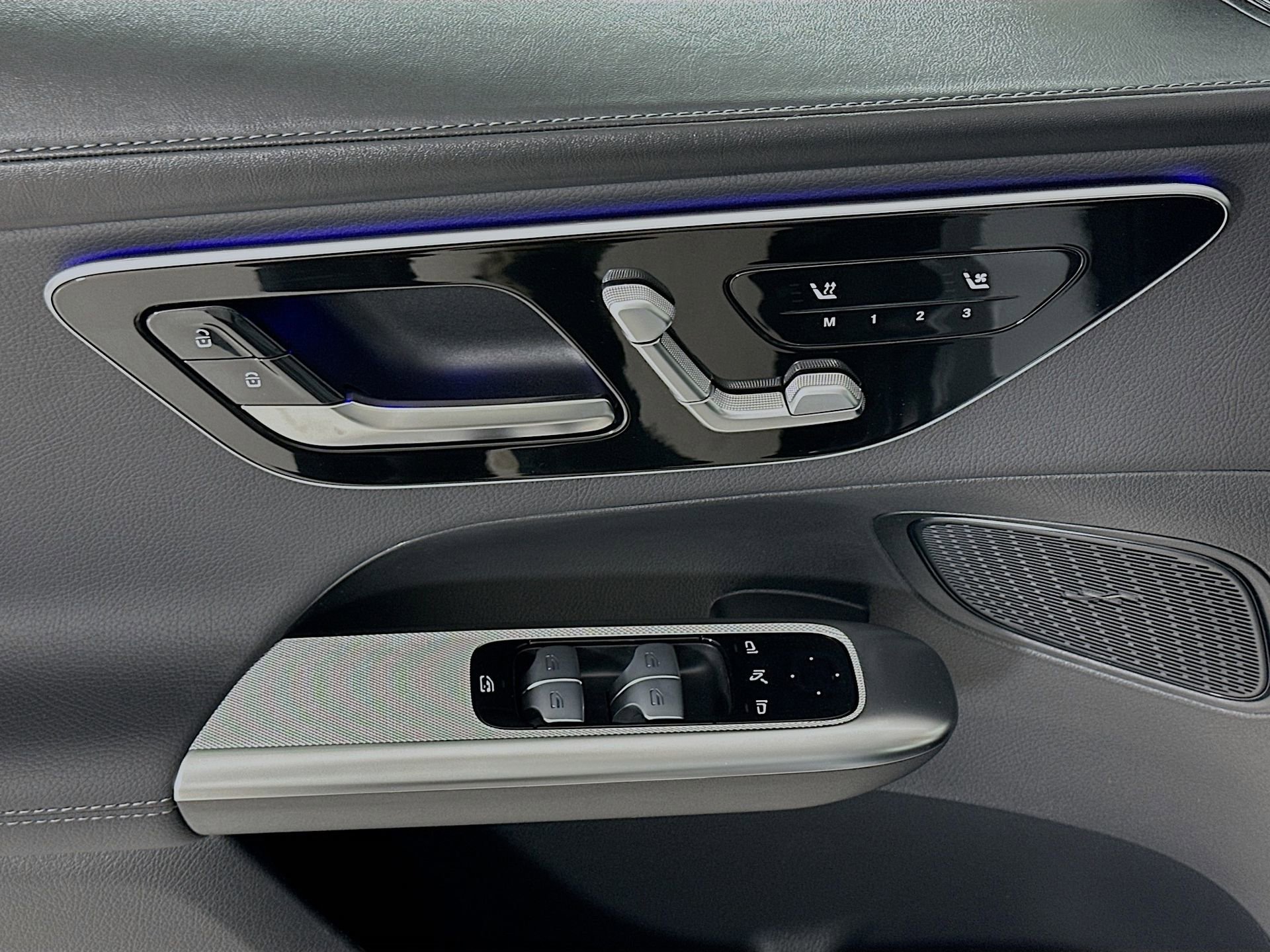 New 2026 Mercedes-Benz GLC 43 AMG 4MATIC image 19