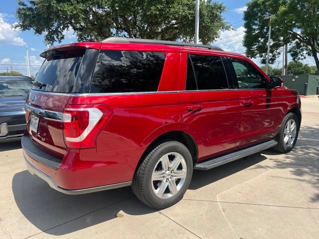 Used 2019 Ford Expedition XLT w/ Equipment Group 202A RWD image 3
