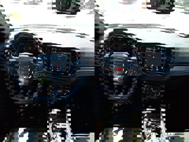 Used 2025 Dodge Durango GT image 17