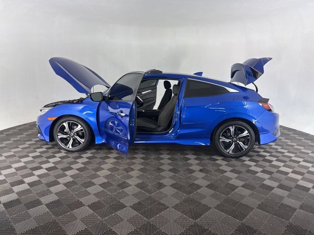 Used 2017 Honda Civic Touring image 9
