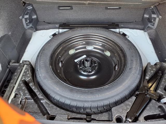 Used 2023 Volkswagen Tiguan SE R-Line image 90