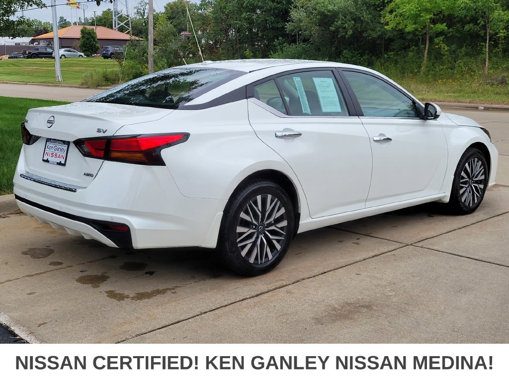 Certified 2023 Nissan Altima 2.5 SV AWD/4WD image 3