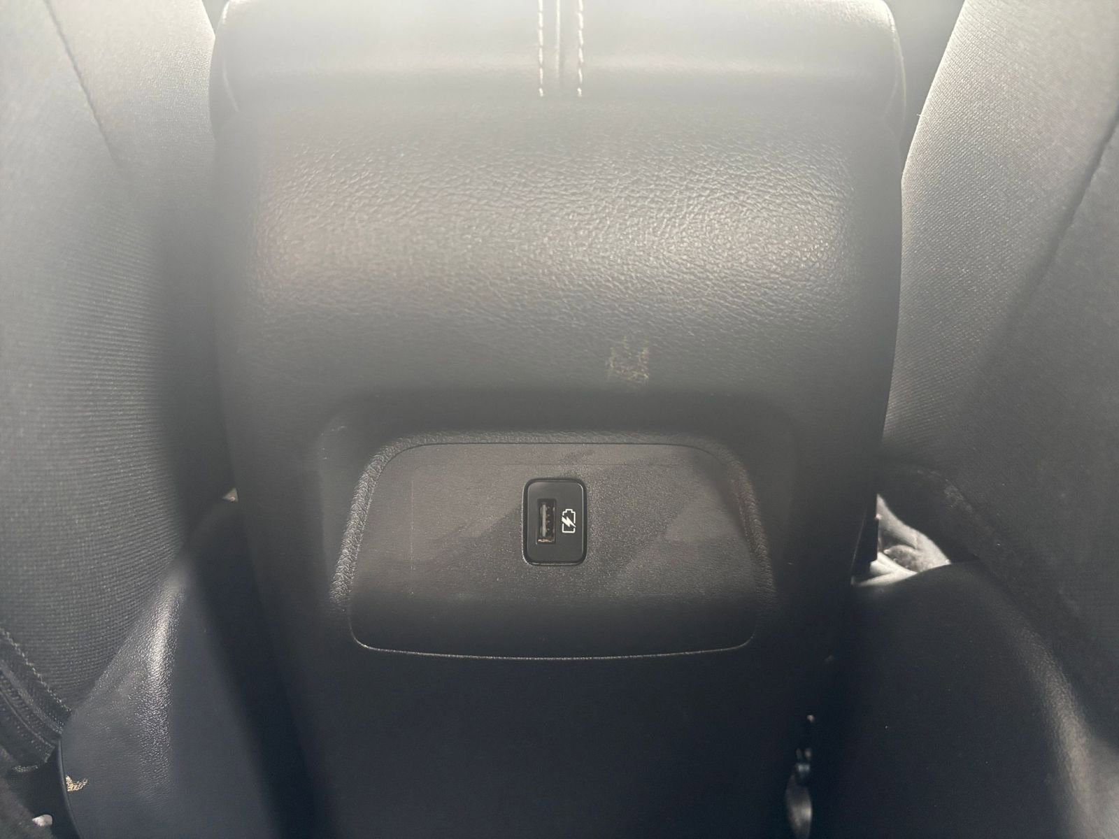 Used 2025 Nissan Sentra SV FWD image 23
