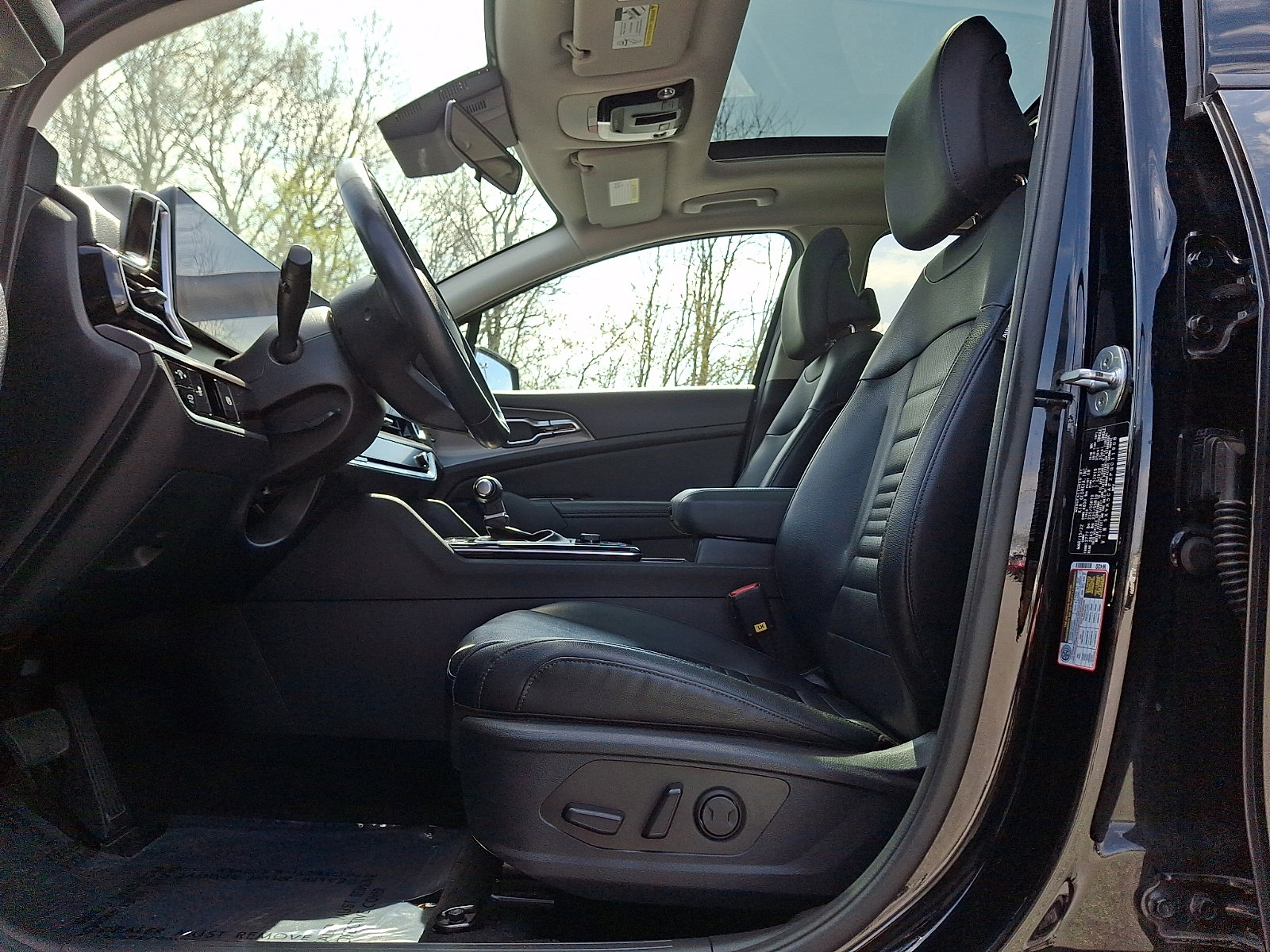 Used 2023 Kia Sportage SX image 13