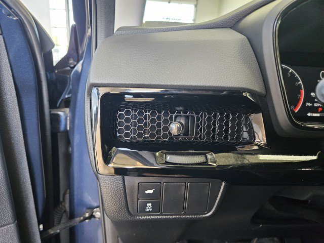 Used 2023 Honda CR-V EX-L image 29