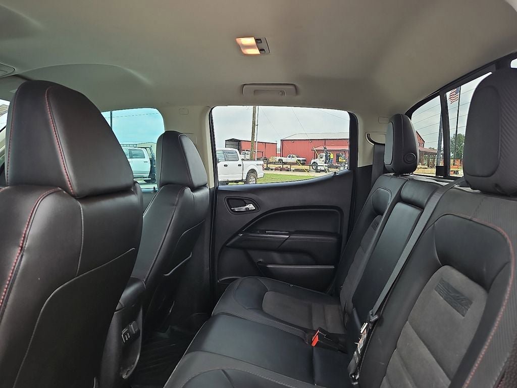 Used 2018 GMC Canyon All Terrain w/ Trailering Package AWD/4WD image 18