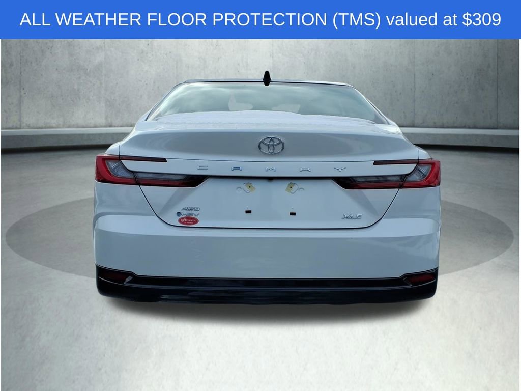 Used 2025 Toyota Camry XLE w/ Premium Package image 7