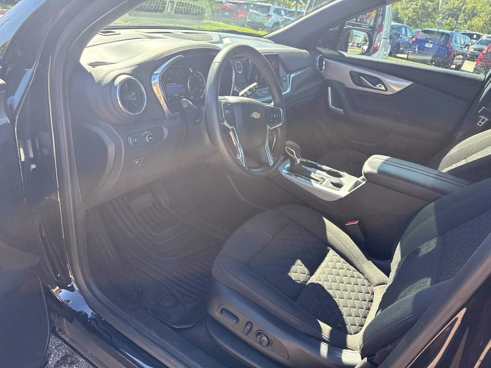 Used 2022 Chevrolet Blazer LT FWD image 9