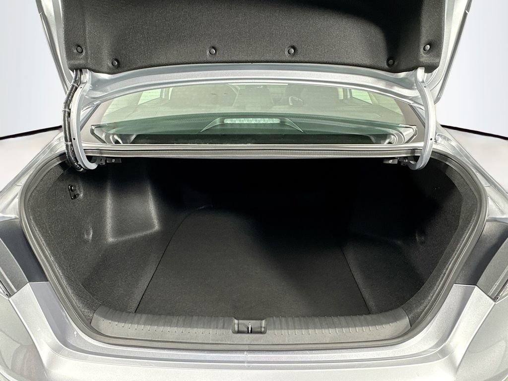Certified 2025 Honda Accord SE image 32