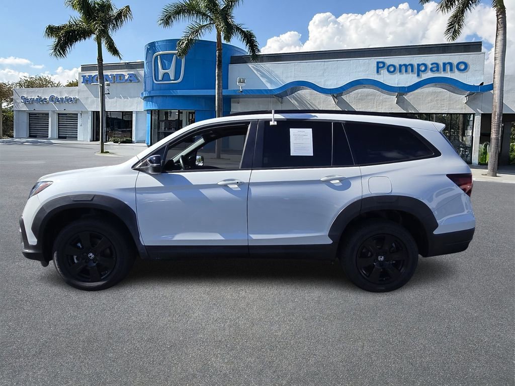 Used 2022 Honda Pilot TrailSport image 4