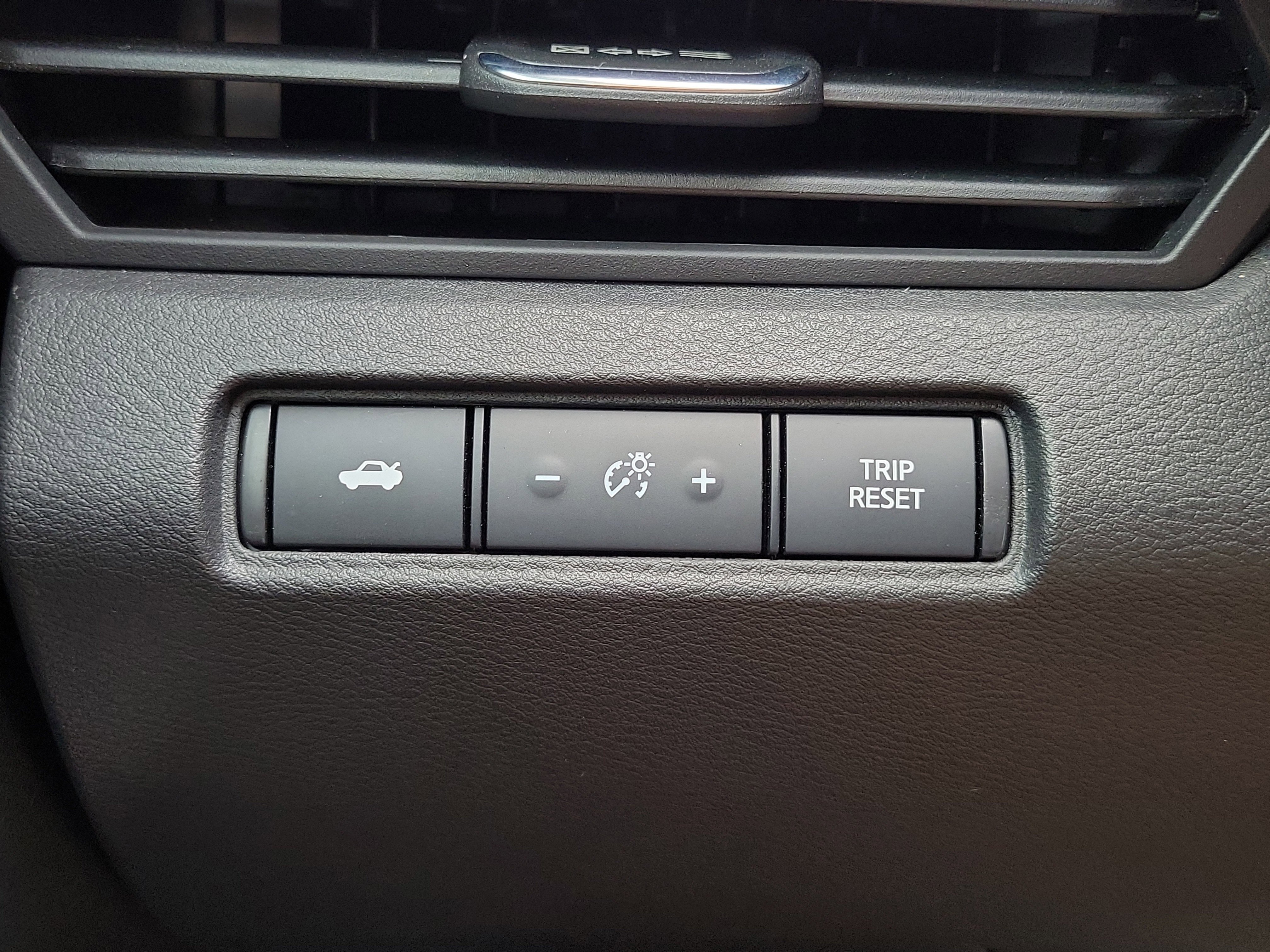 Certified 2023 Nissan Altima 2.5 SR FWD image 29