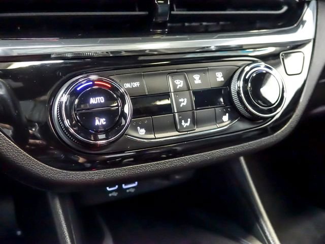 Certified 2025 Buick Envista Sport Touring w/ Convenience I Package FWD image 24