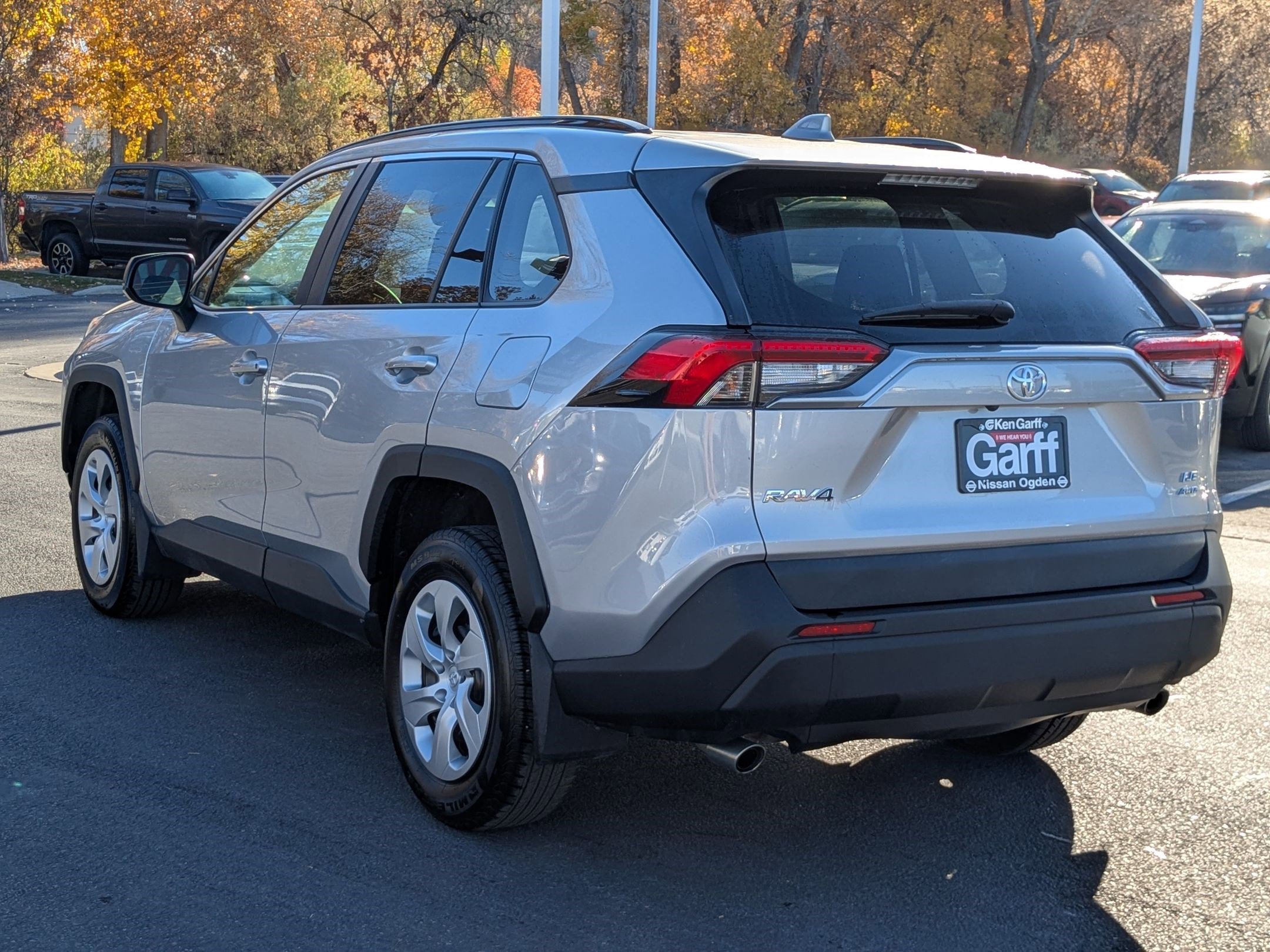 Used 2020 Toyota RAV4 LE w/ All Weather Liner Package image 8