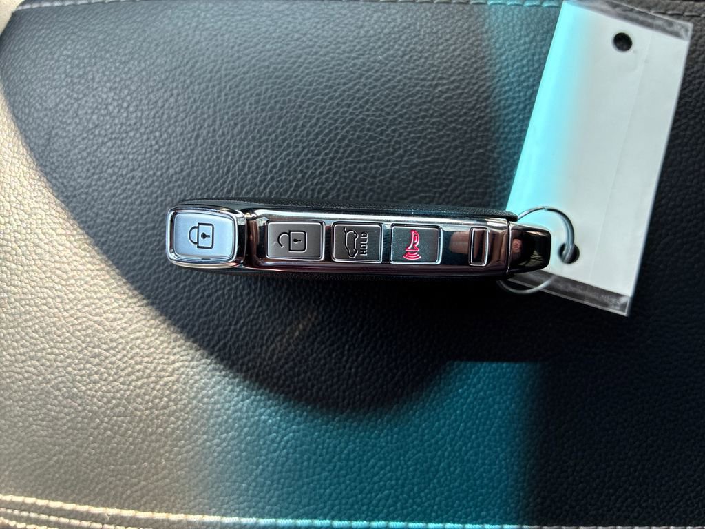 Used 2022 Kia Sportage EX image 36