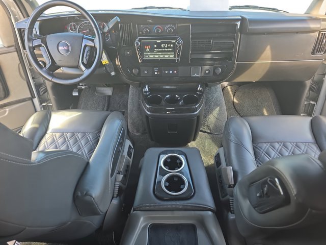 Used 2023 GMC Savana 2500 image 9