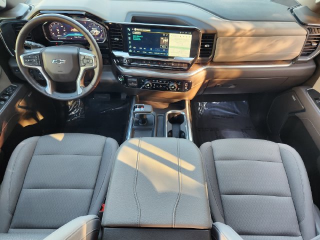 Used 2025 Chevrolet Silverado 1500 LT Trail Boss w/ Convenience Package II AWD/4WD image 25