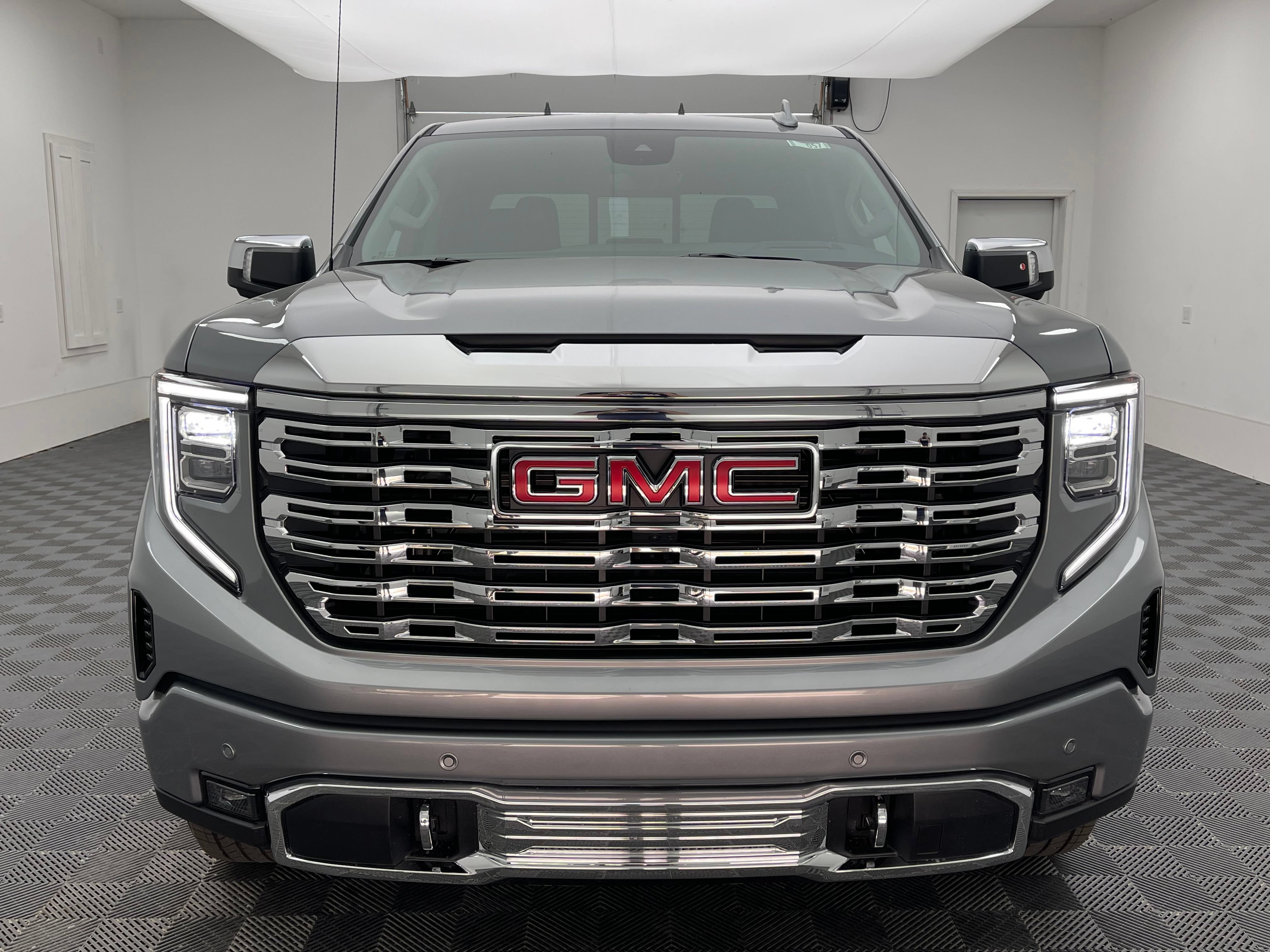 New 2026 GMC Sierra 1500 Denali w/ Denali Reserve Package AWD/4WD image 15