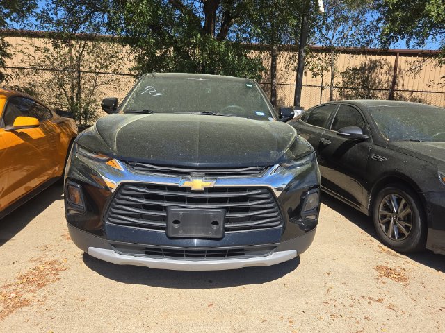 Used 2021 Chevrolet Blazer LT AWD/4WD image 2