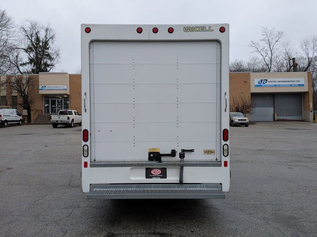 Used 2018 Ford Transit 350 178 DRW w/ Exterior Upgrade Package image 4