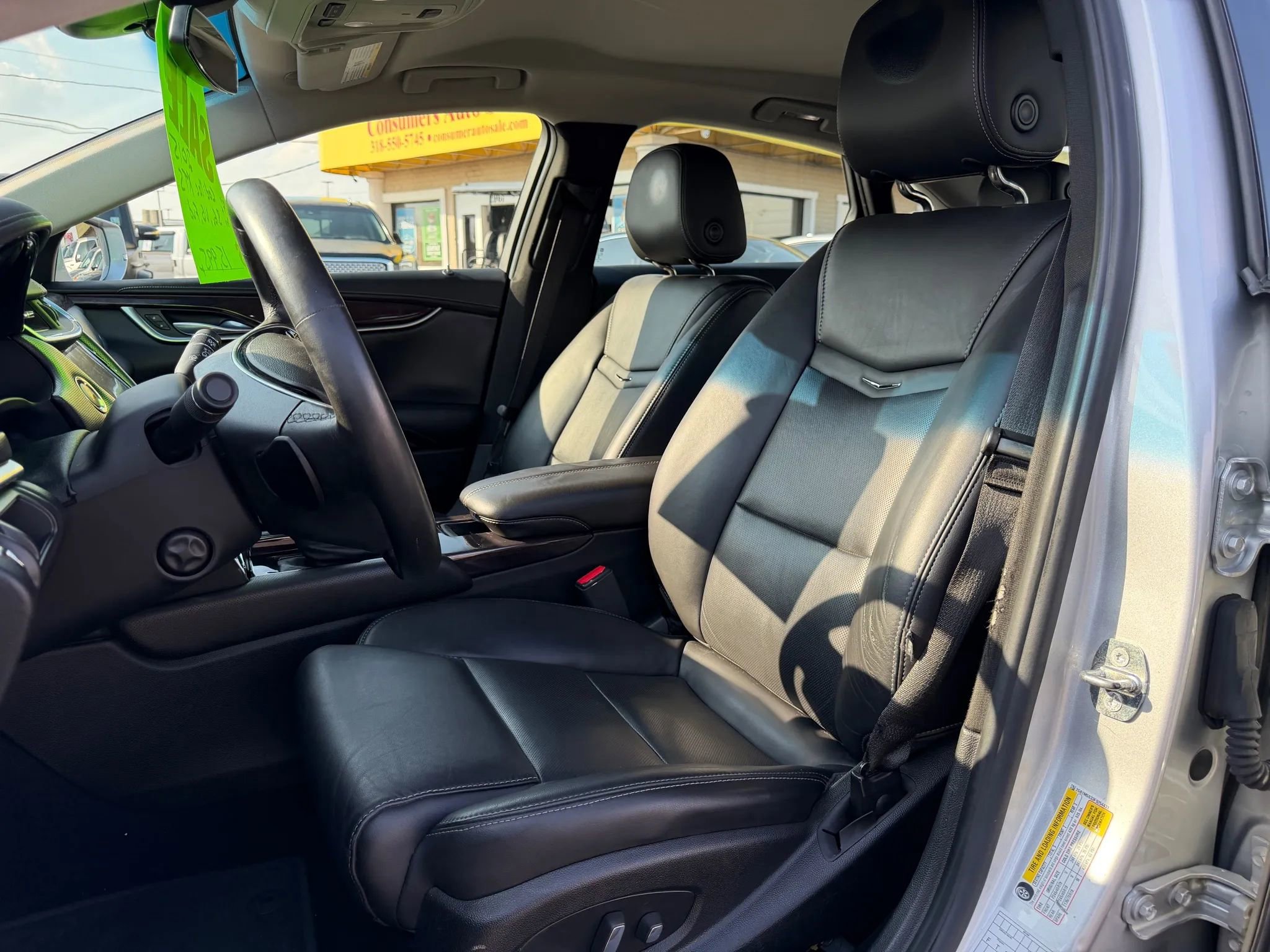 Used 2015 Cadillac XTS Luxury FWD image 6